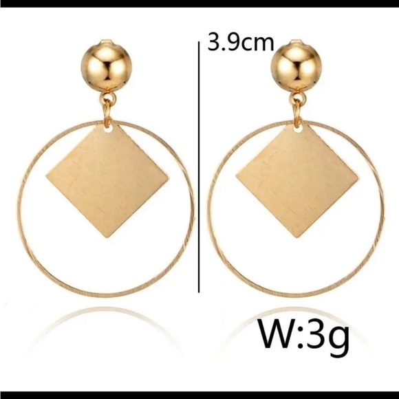 ⭐️ New Boho Geometric Dangle Earrings - Picture 6 of 9